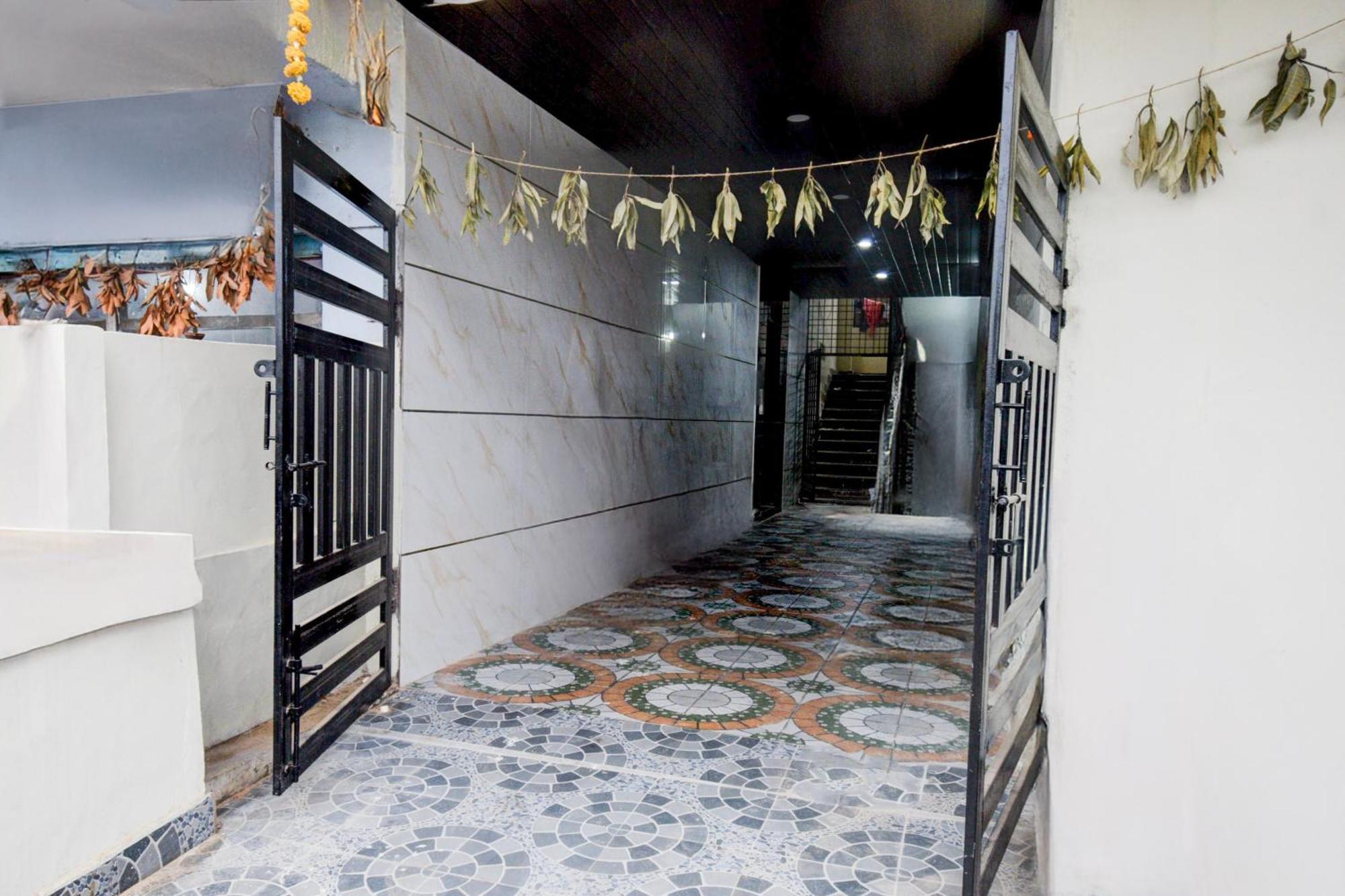 Super Collection O Srisailam Highway Hotel Shamshabad Eksteriør billede