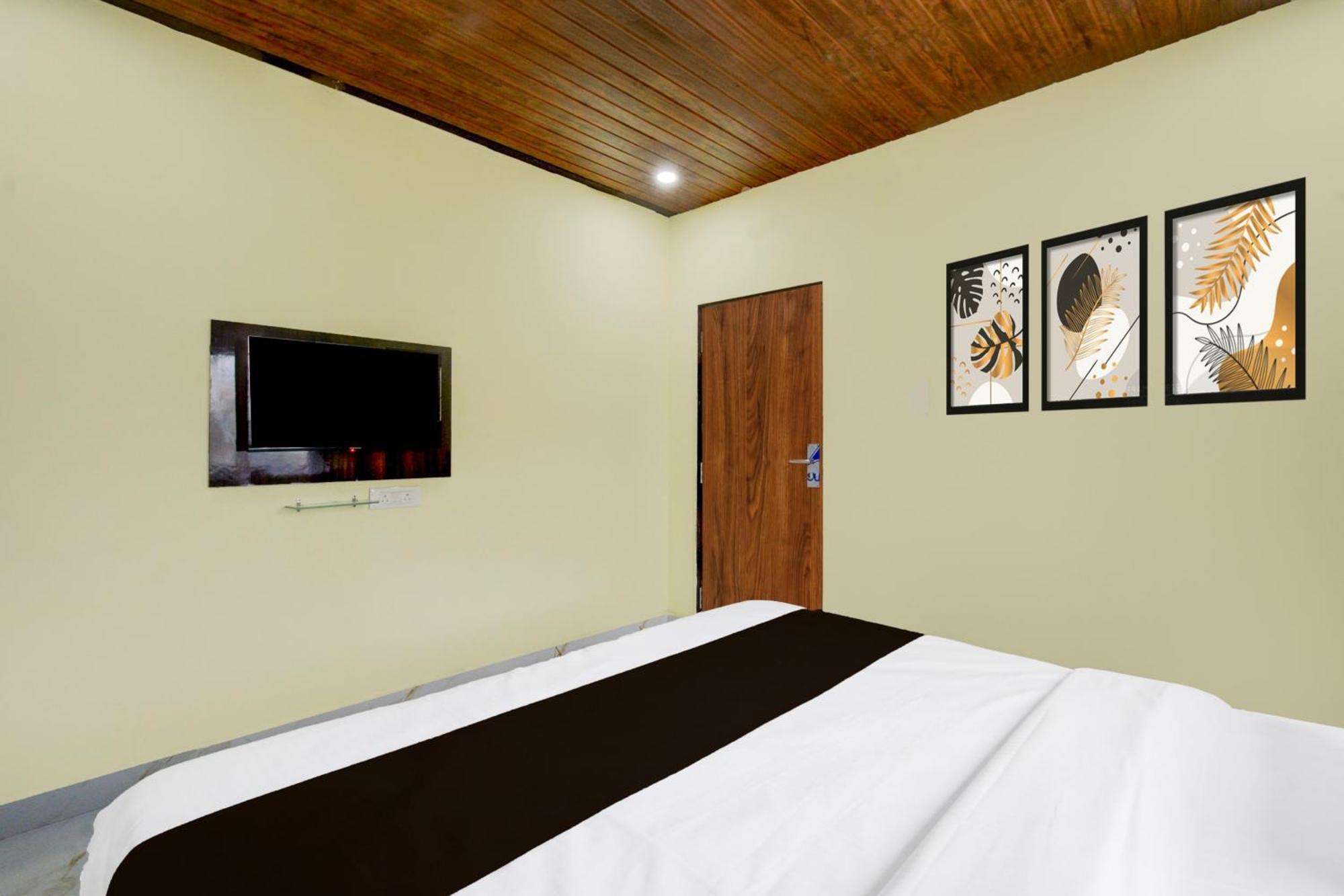 Super Collection O Srisailam Highway Hotel Shamshabad Eksteriør billede
