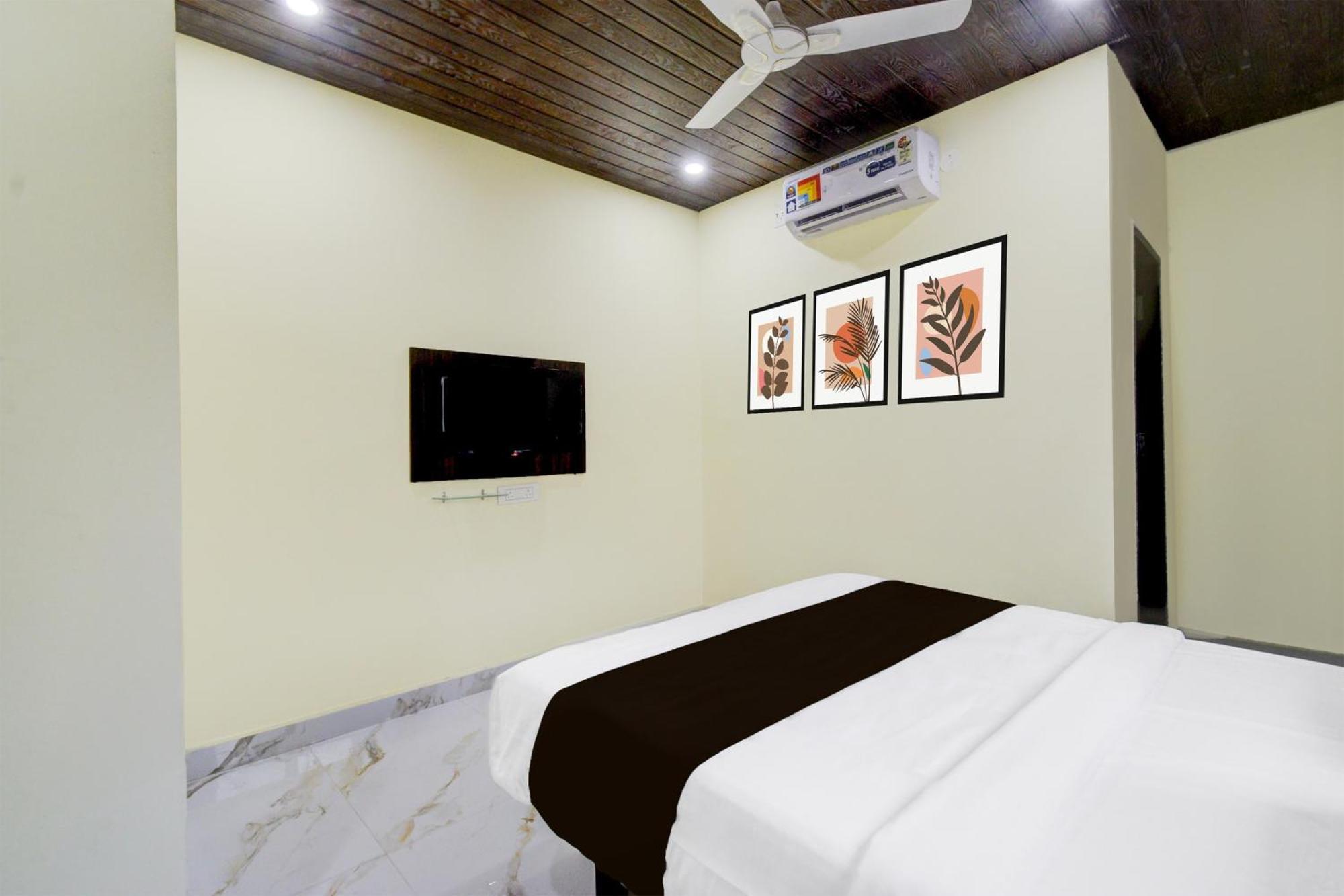 Super Collection O Srisailam Highway Hotel Shamshabad Eksteriør billede
